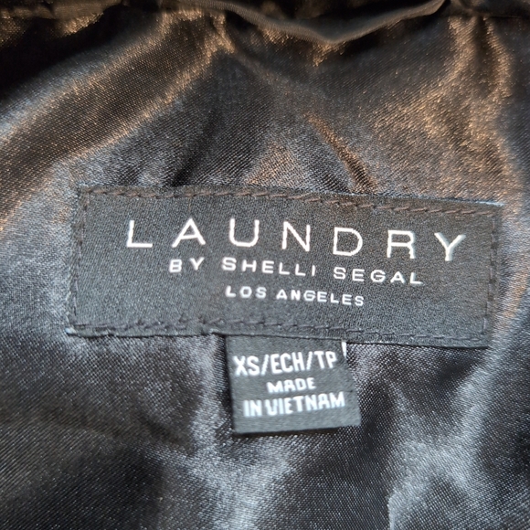 LAUNDRY by Shelly Segal Women's Puffer Jacket w/ Cinched Waist and Fur Hood, XS - Picture 12 of 15